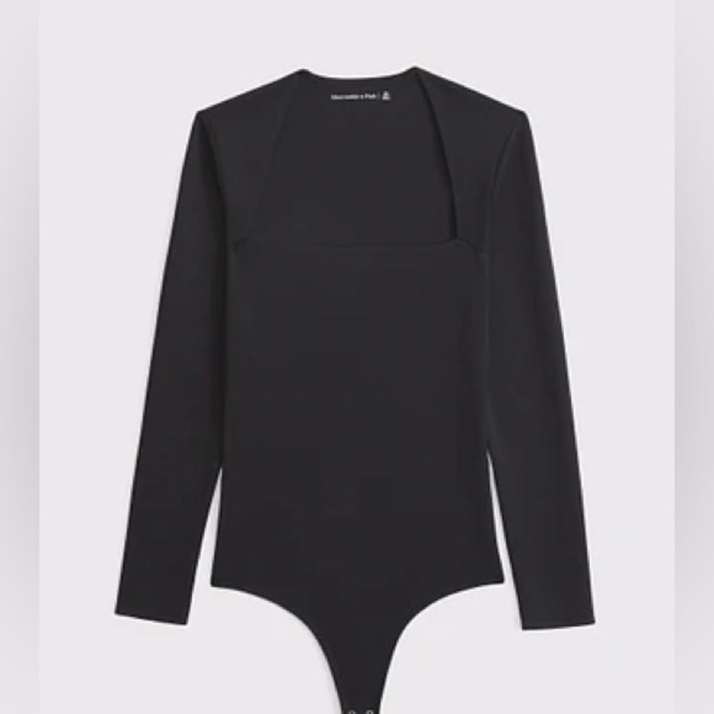 Abercrombie & Fitch The A&F Ava Long-Sleeve Sculpt Matte
Bodysuit
